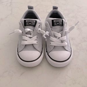 Converse Chuck Taylor Grey/White Sneakers - Baby/Toddler Boy, Size 7, EUC